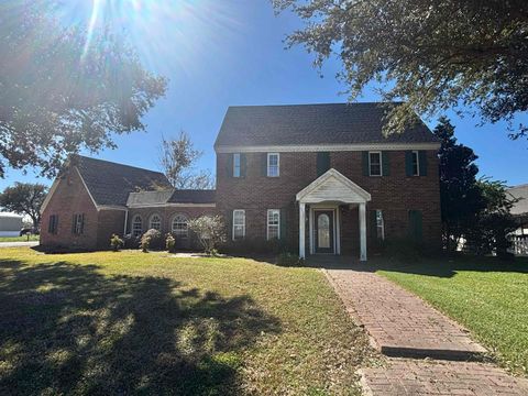 Homes For Sale - 225 E 29th St<br/> Cut Off, LA 70345