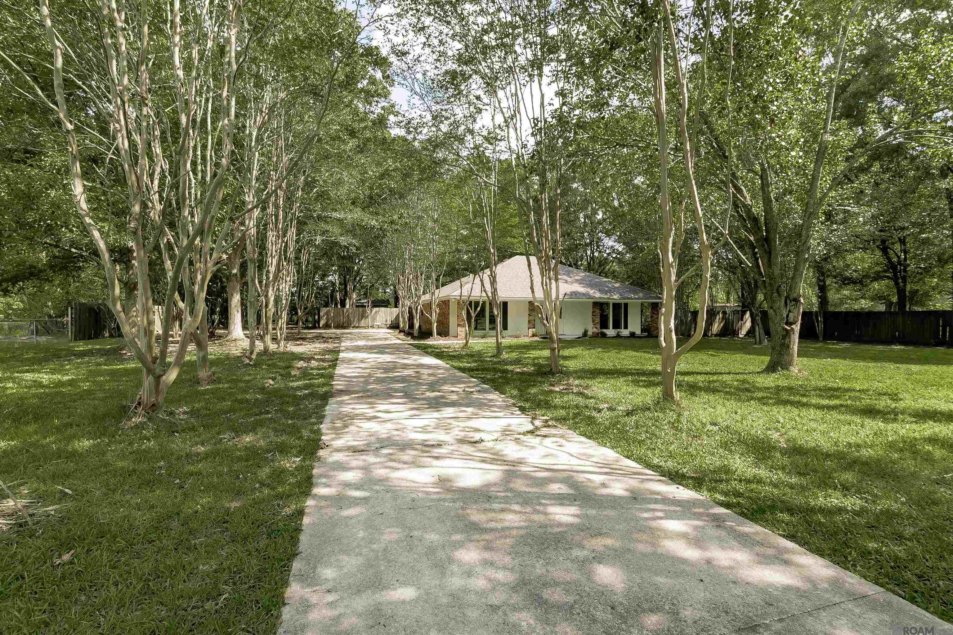 14533 Bon Dickey Dr, Baton Rouge, Louisiana image 2