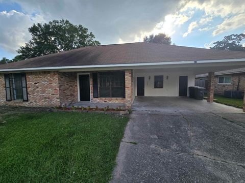 Homes For Sale - 3965 Pensacola Dr<br/> Baton Rouge, LA 70814