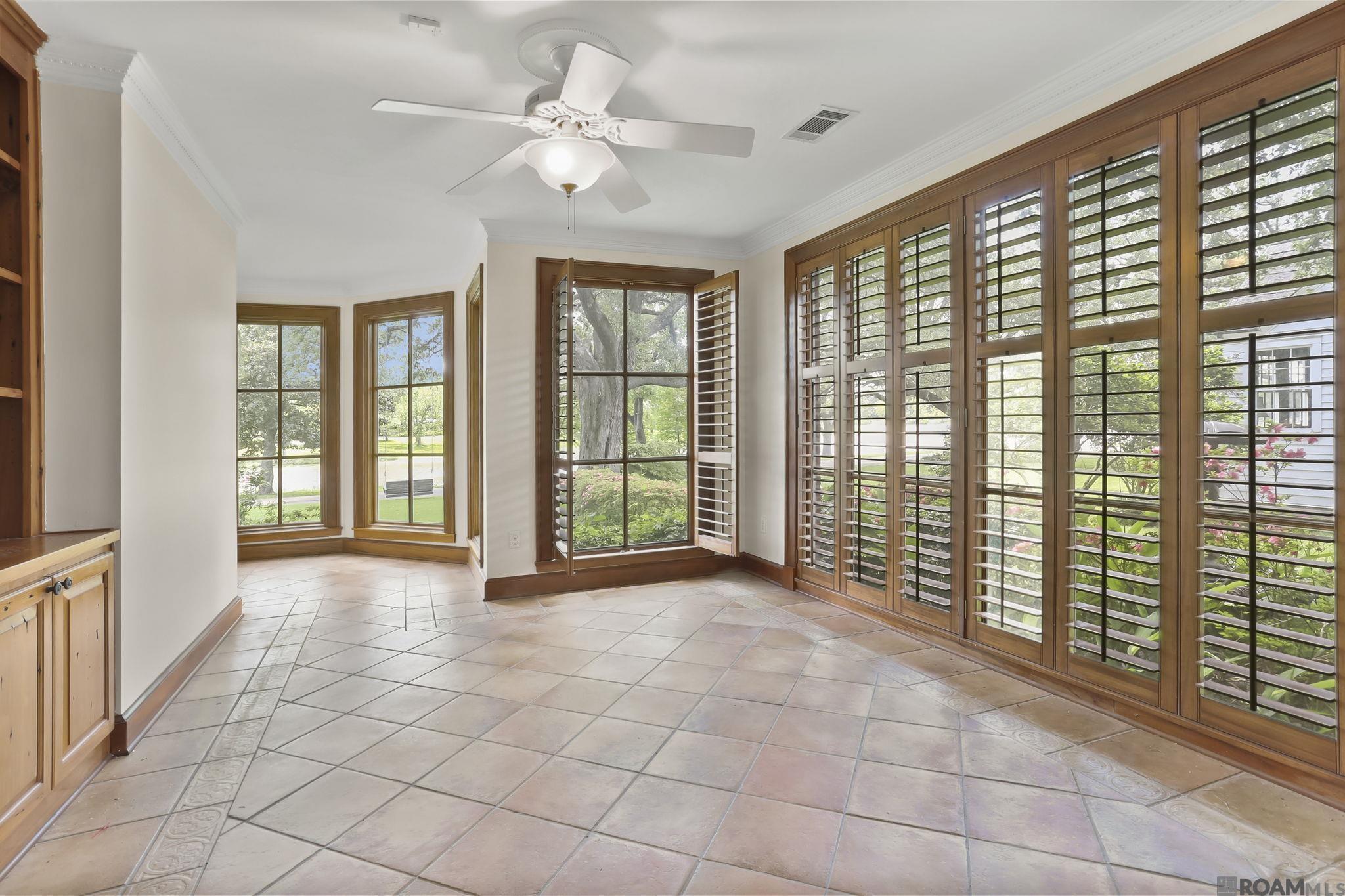 3027 E Lakeshore Dr, Baton Rouge, Louisiana image 32