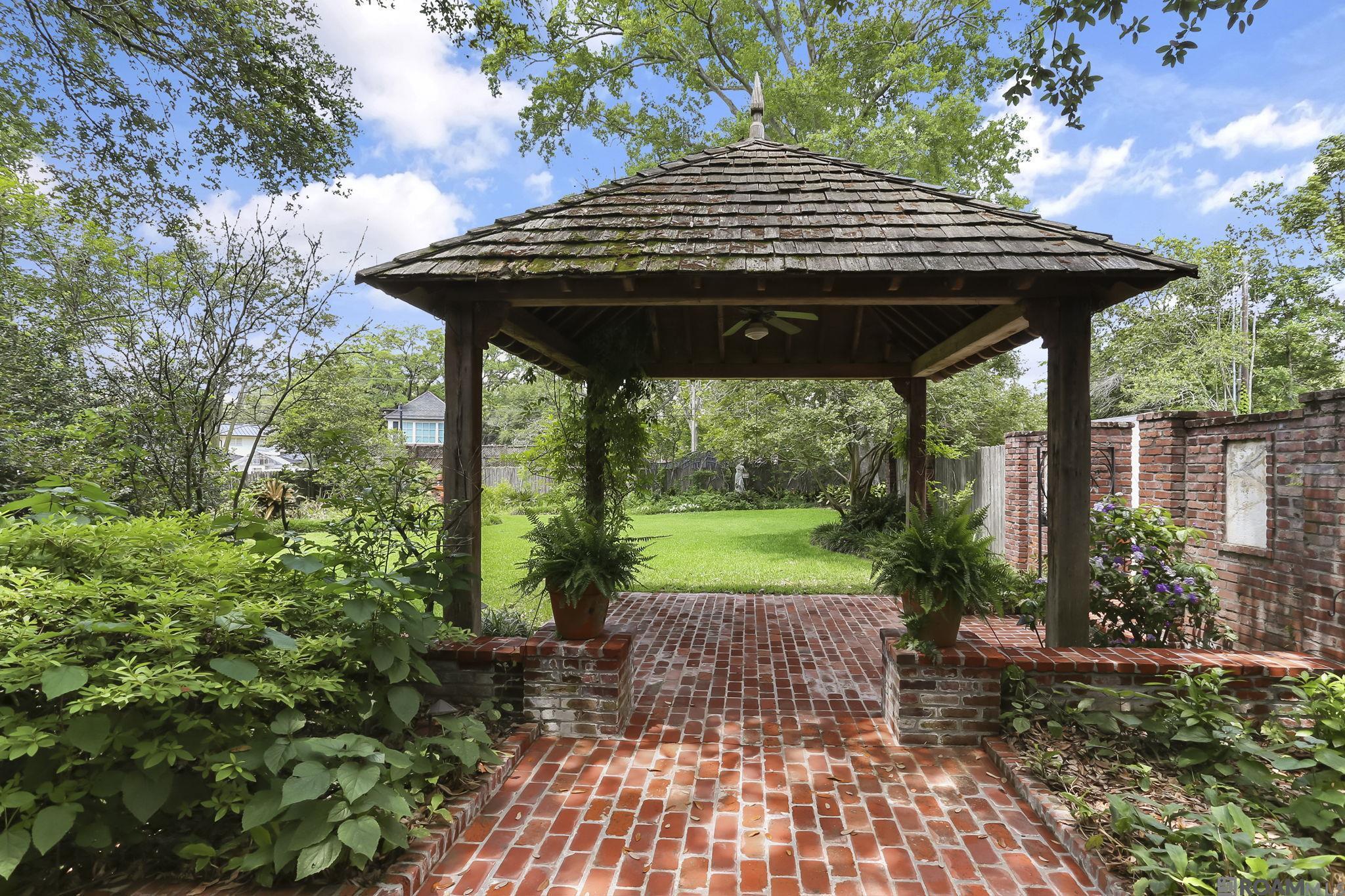 3027 E Lakeshore Dr, Baton Rouge, Louisiana image 44