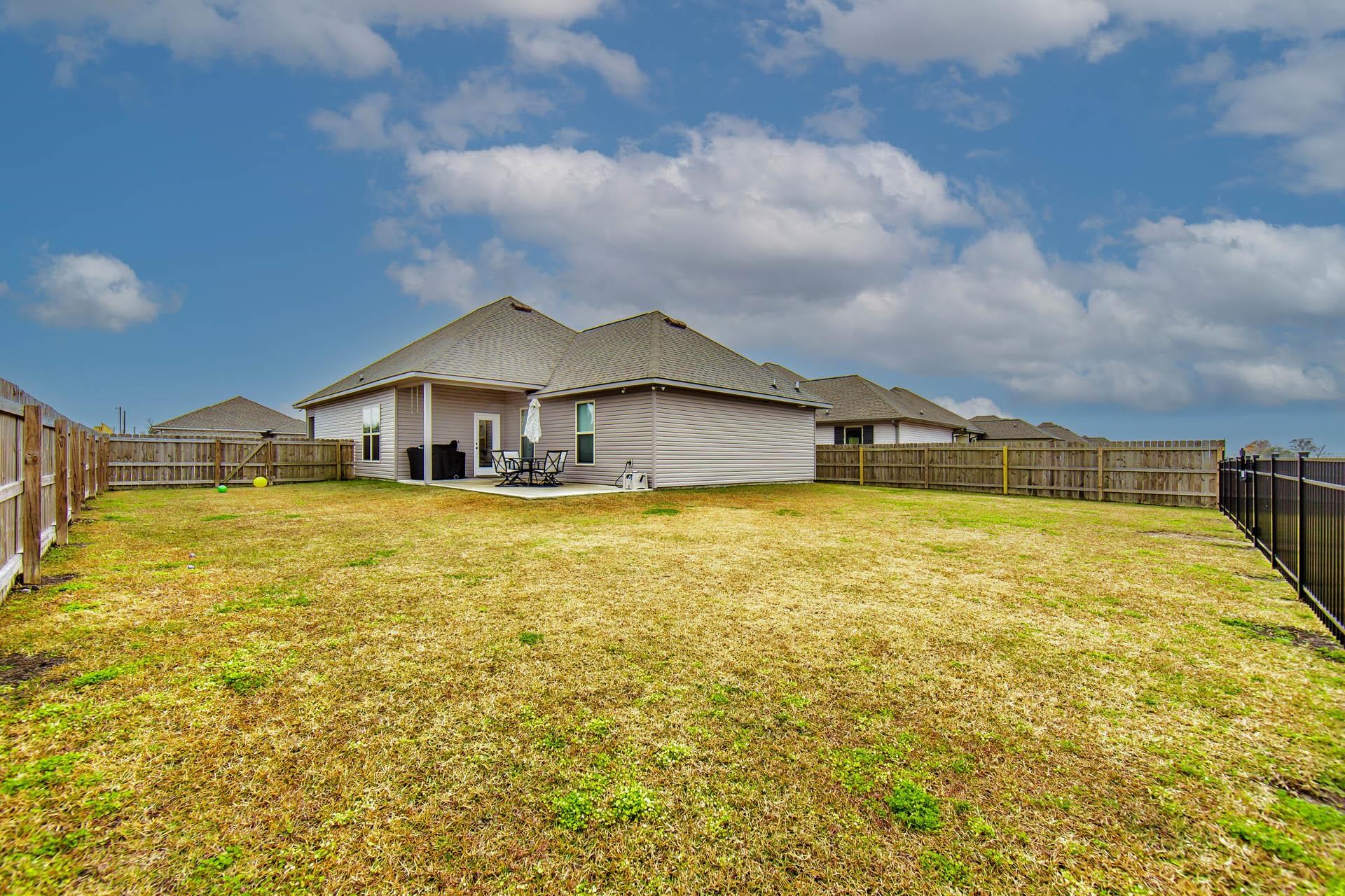 207 Shadow Pointe Road, Thibodaux, Louisiana image 2