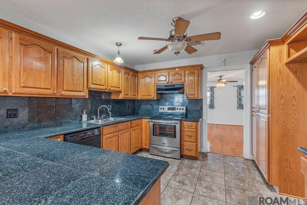 207 Hebert St, Lake Charles, Louisiana image 10