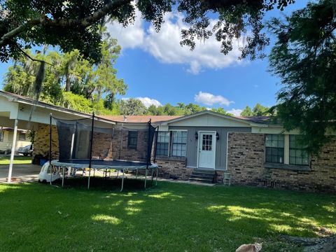 Homes For Sale - 12 Fernwood Dr<br/> Houma, LA 70364