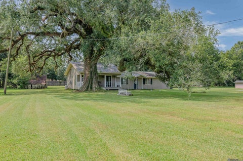 Homes For Sale - 35467 La Hwy 74<br/> Geismar, LA 70734