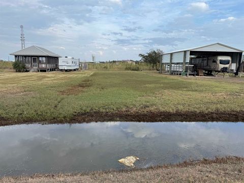 Vacant Land For Sale - LOT 4 SQ M Oak Ave<br/> Jefferson County, Grand Isle, LA 70358