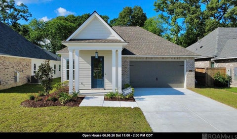 Homes For Sale - 36214 Belle Parc Ave<br/> Geismar, LA 70734