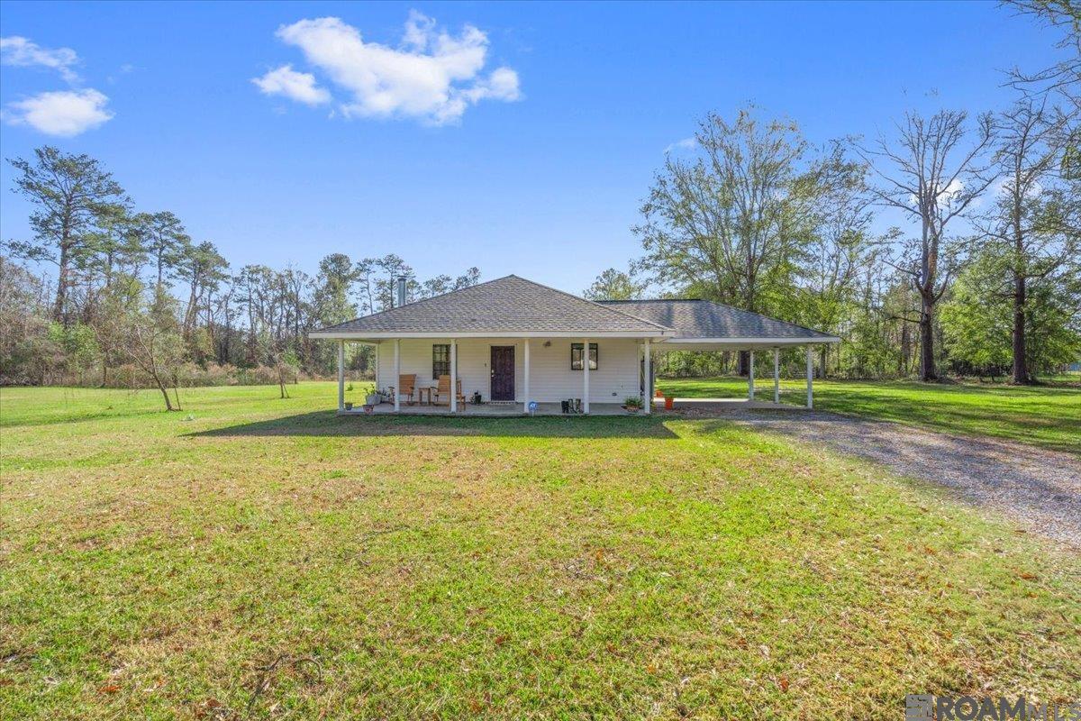 19286 Palmer Rd, Livingston, Louisiana image 1