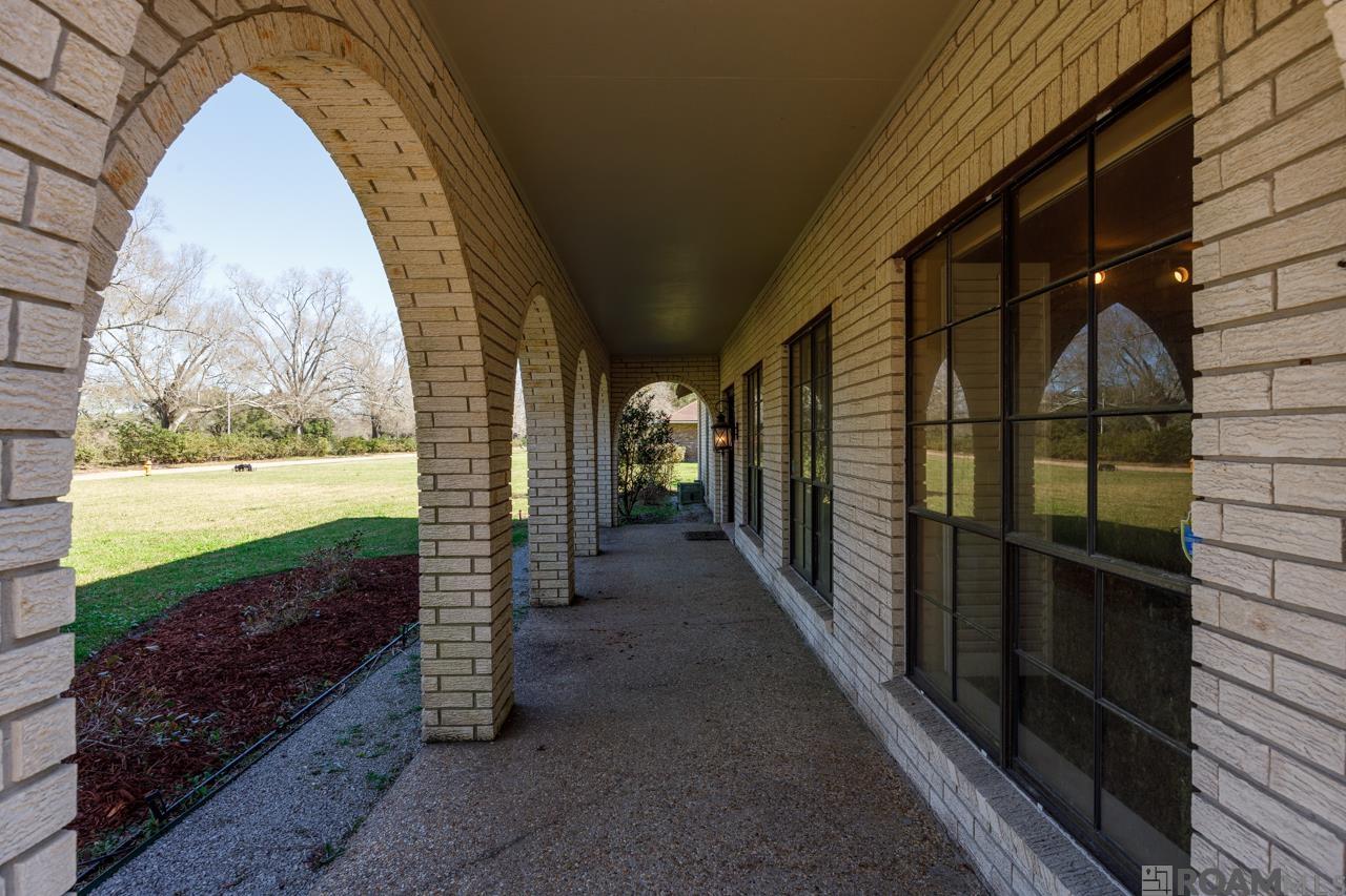 11640 King Richard Dr, Baton Rouge, Louisiana image 3