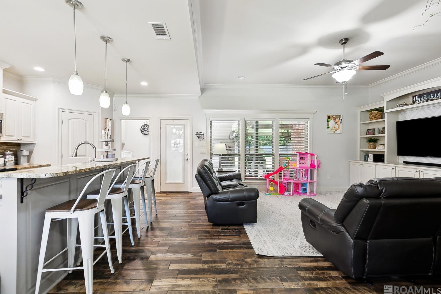17008 Teneiya Ave, Greenwell Springs, Louisiana image 4