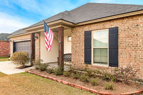 Homes For Sale - 4715 E Sunset Loop<br/> Addis, LA 70710