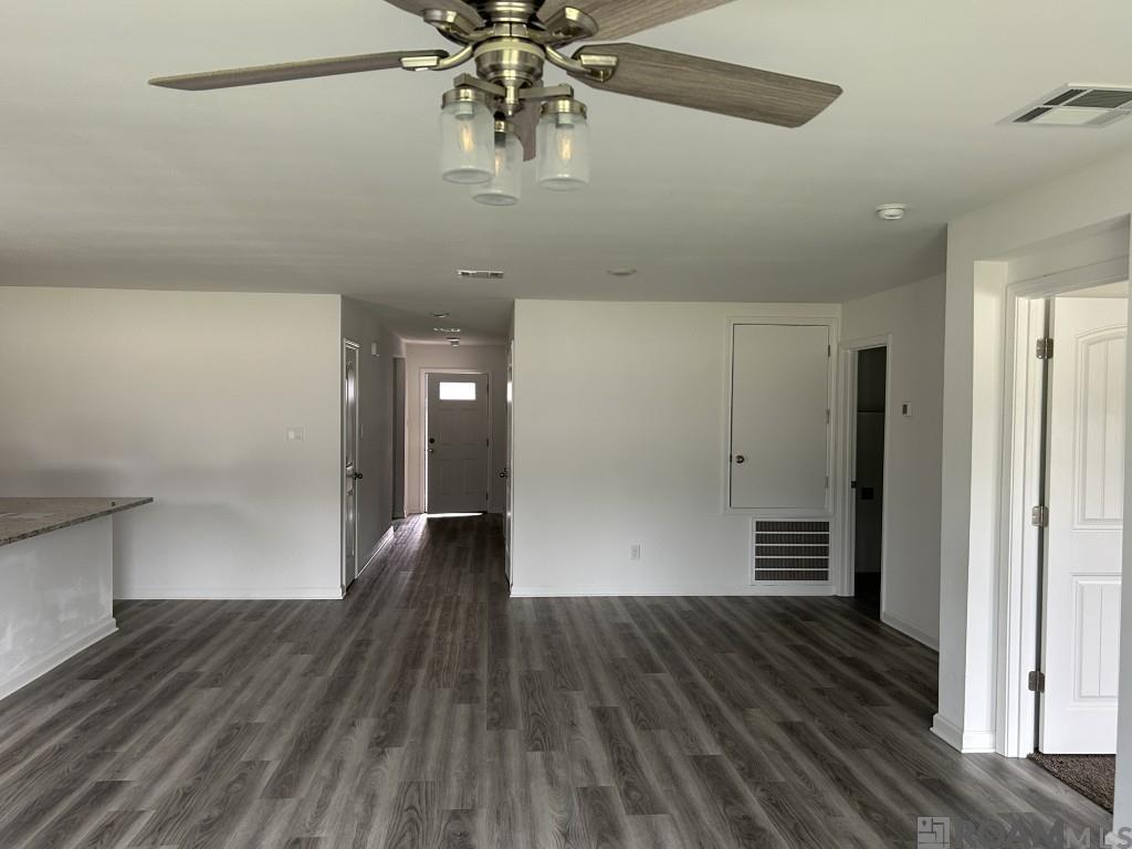 35487 Grovemont Dr, Denham Springs, Louisiana image 7