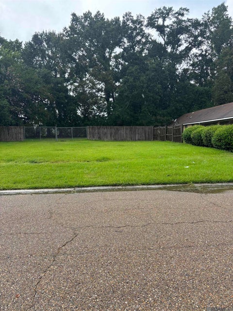 Vacant Land For Sale - 9136 Metairie Rd<br/> Baton Rouge, LA 70810