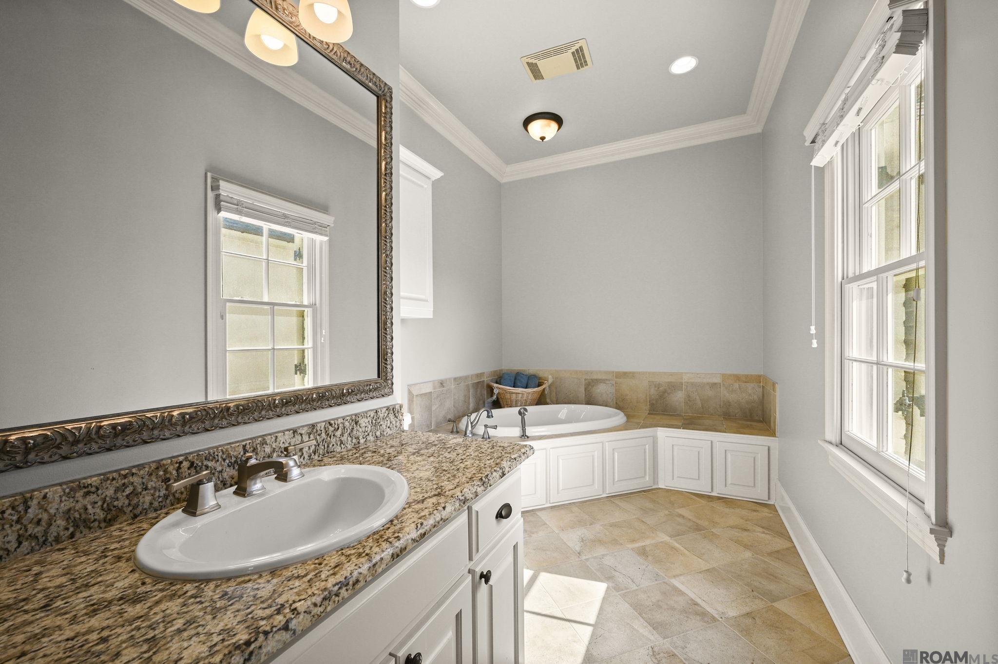 Baton Rouge, Louisiana, 70810, United States, 6 Bedrooms Bedrooms, ,9 BathroomsBathrooms,Residential,Active,2028240
