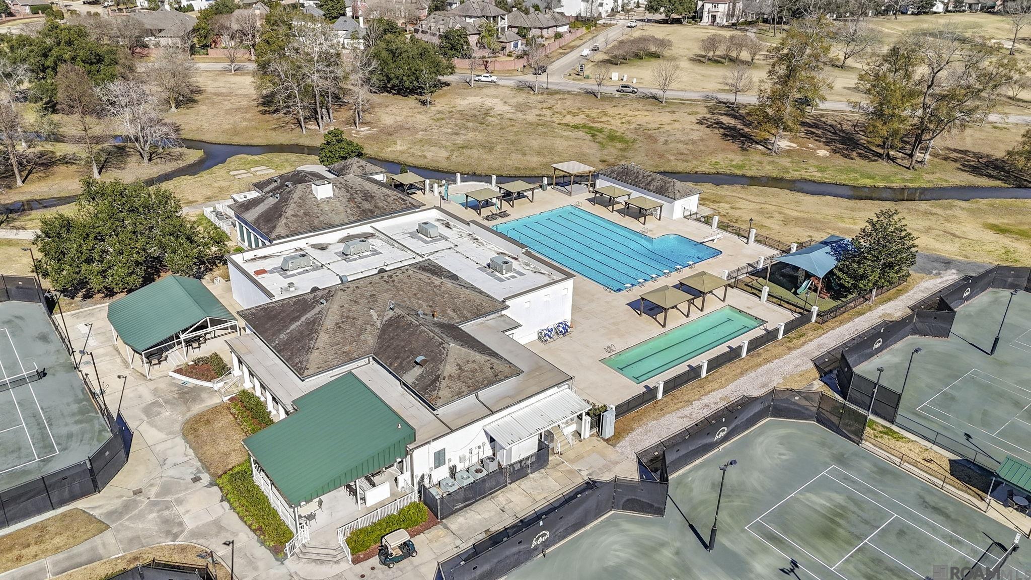 Baton Rouge, Louisiana, 70810, United States, 6 Bedrooms Bedrooms, ,9 BathroomsBathrooms,Residential,Active,2028240