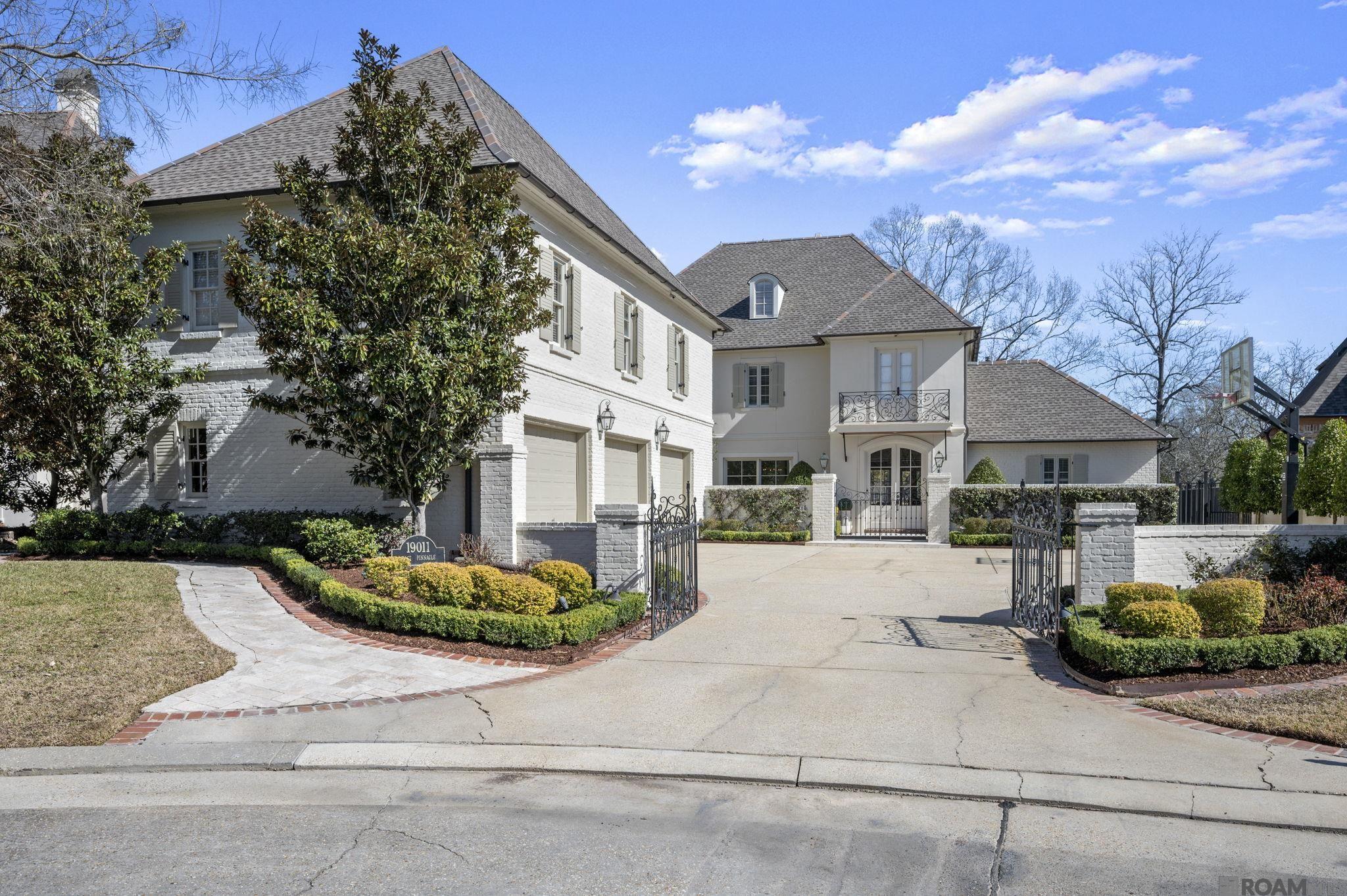 Baton Rouge, Louisiana, 70810, United States, 6 Bedrooms Bedrooms, ,9 BathroomsBathrooms,Residential,Active,2028240