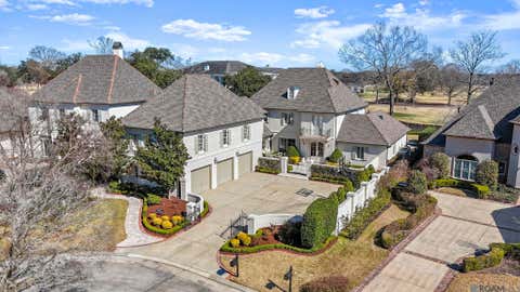 Homes For Sale - 19011 E Pinnacle Cir<br/> Baton Rouge, LA 70810