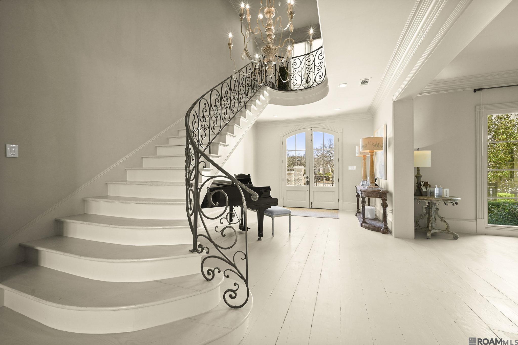 Baton Rouge, Louisiana, 70810, United States, 6 Bedrooms Bedrooms, ,9 BathroomsBathrooms,Residential,Active,2028240