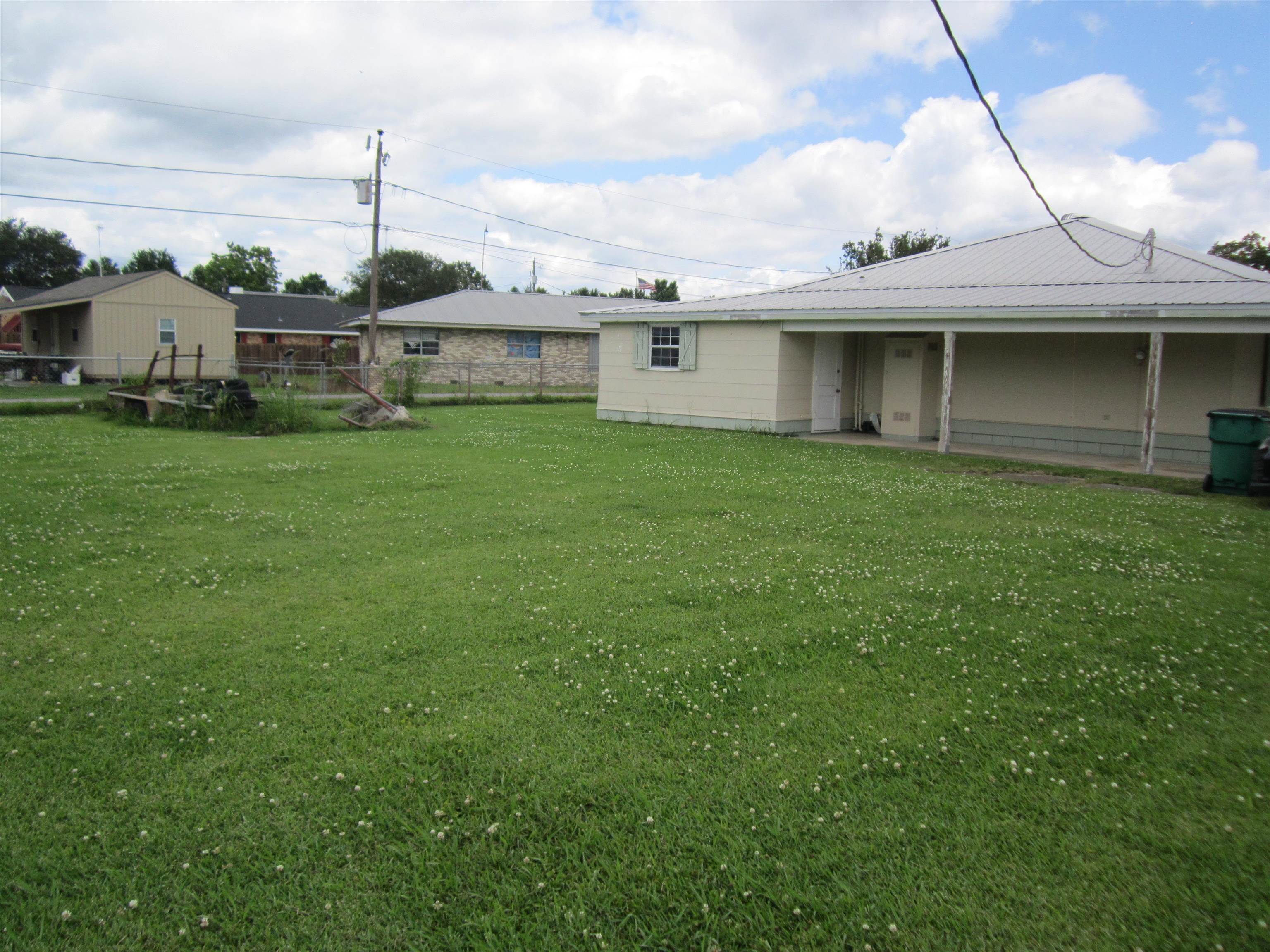105 E 13th St, Larose, Louisiana image 4