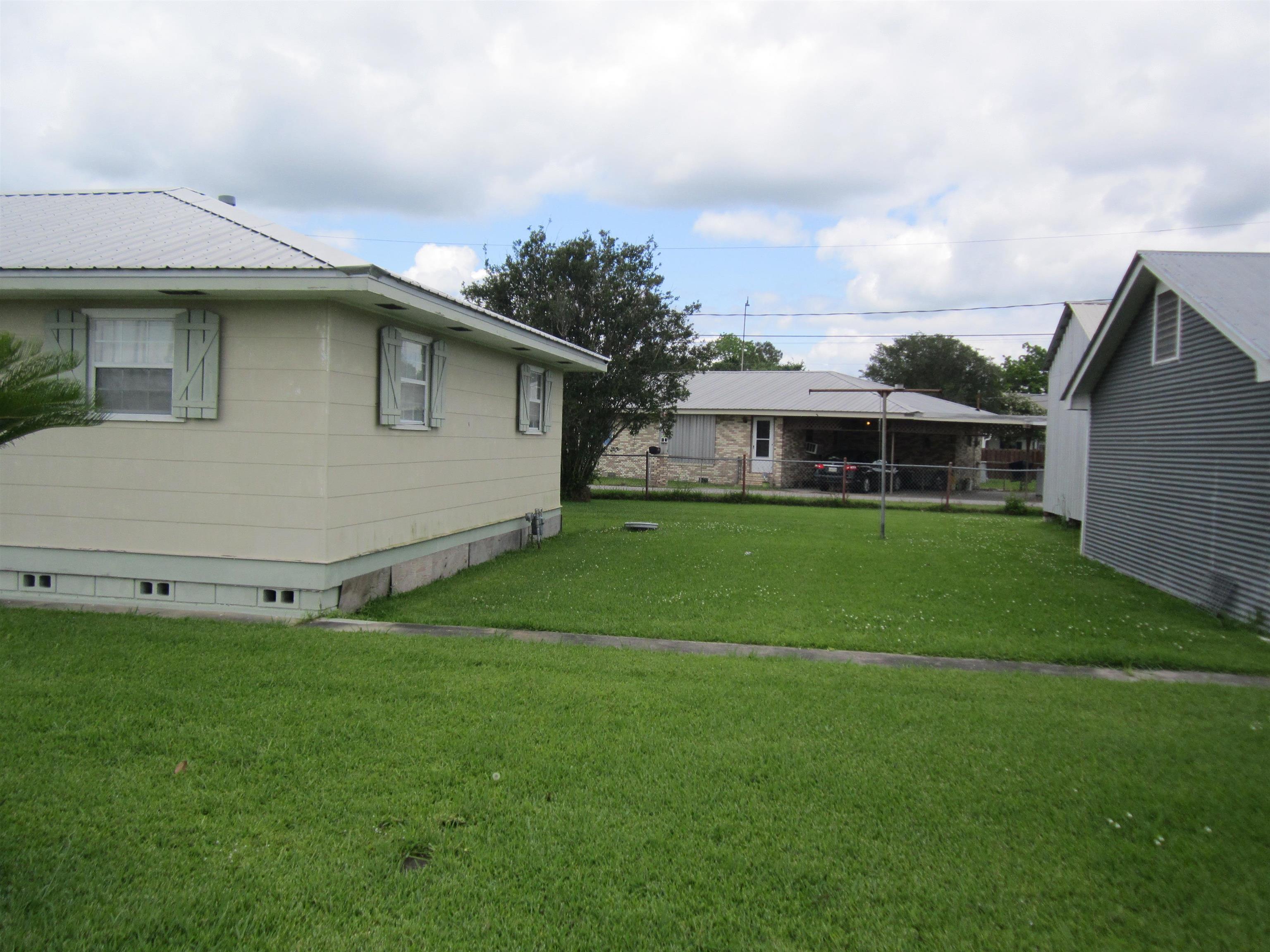 105 E 13th St, Larose, Louisiana image 6