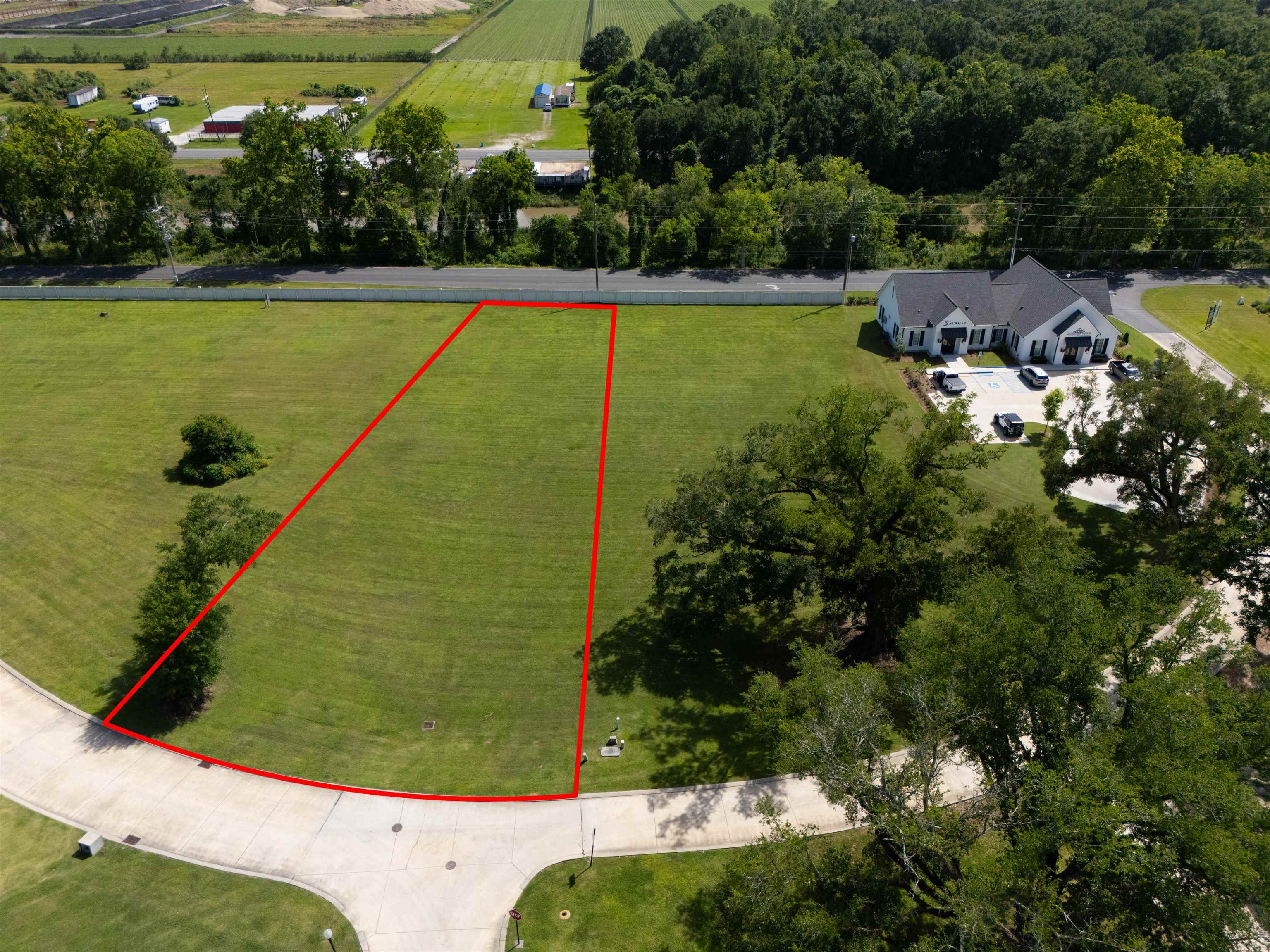 GE2 Sweet Grass Loop, Thibodaux, Louisiana image 1
