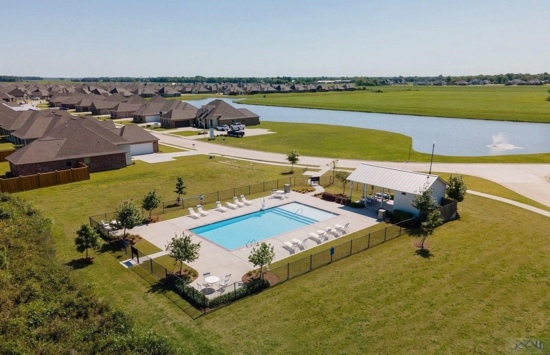 GE2 Sweet Grass Loop, Thibodaux, Louisiana image 5