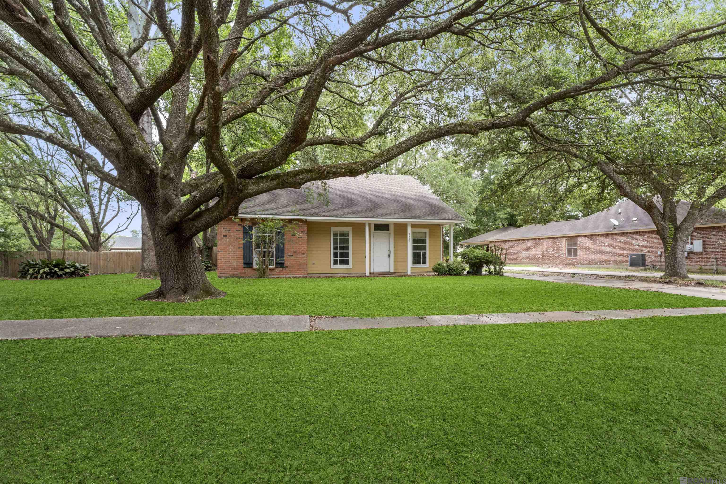 4345 Cherry Ct, Zachary, Louisiana image 1