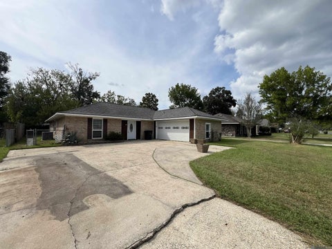 Homes For Rent - 7516 Vice President Dr<br/> Baton Rouge, LA 70817