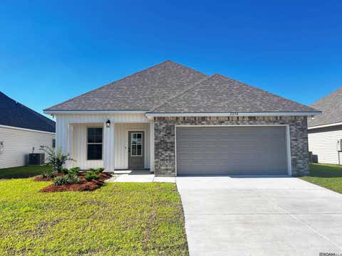 Homes For Sale - 2250 Sherri's Way<br/> Port Allen, LA 70767