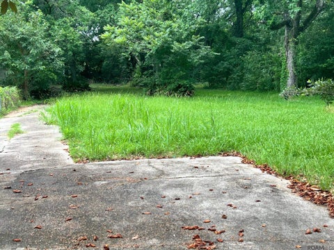 Vacant Land For Sale - 2436 Balis Dr<br/> Baton Rouge, LA 70808
