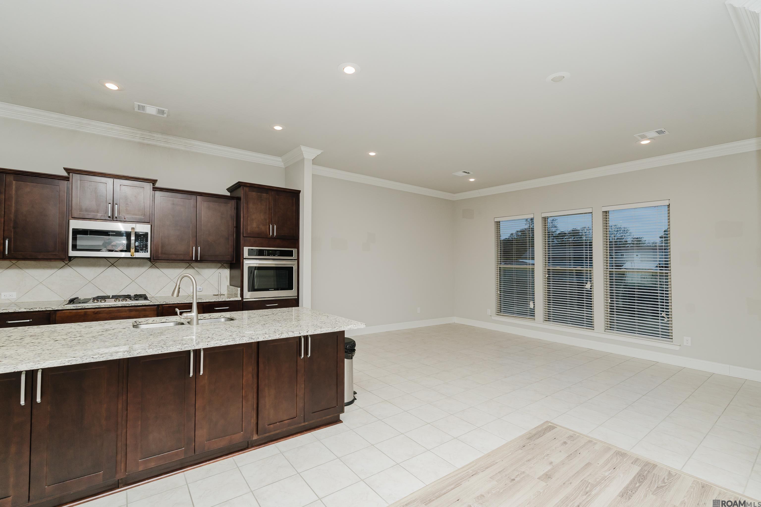 18133 River Landing Dr, Prairieville, Louisiana image 9