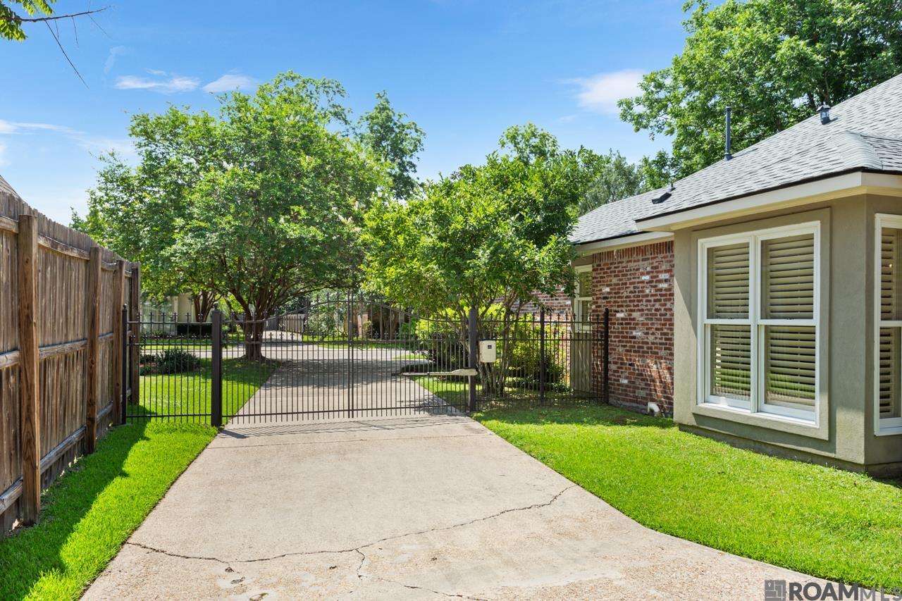 121 University Highlands Ct, Baton Rouge, Louisiana image 32