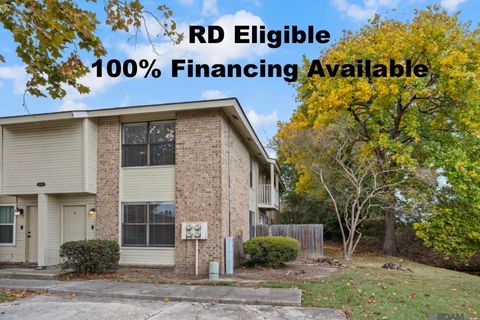 Condo For Sale - 8060 Pennth Ave #B<br/> East Baton Rouge County, Baton Rouge, LA 70809