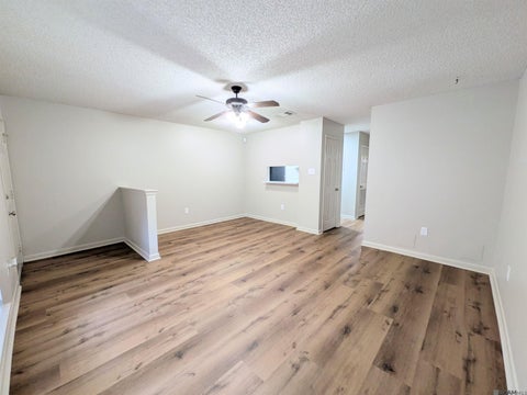 Condo For Rent - 5233 Buttercreek Ln #J2<br/> East Baton Rouge County, Baton Rouge, LA 70809