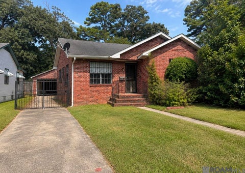 Homes For Sale - 1745 N 17th St<br/> Baton Rouge, LA 70802
