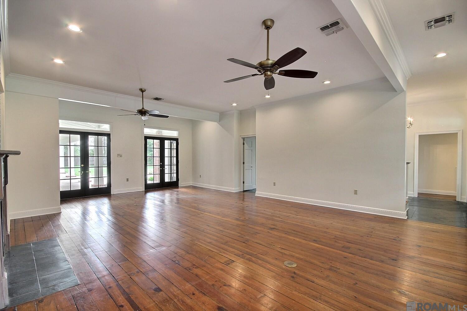 734 Woodview Ct, Baton Rouge, Louisiana image 9