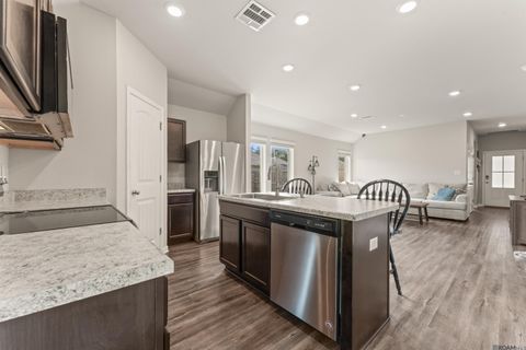 Apartment For Sale - 13267 Janet Ann Ln<br/> Livingston County, Walker, LA 70785