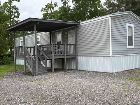 Mobile Home For Sale - 25691 Gill Rd<br/> Denham Springs, LA 70726