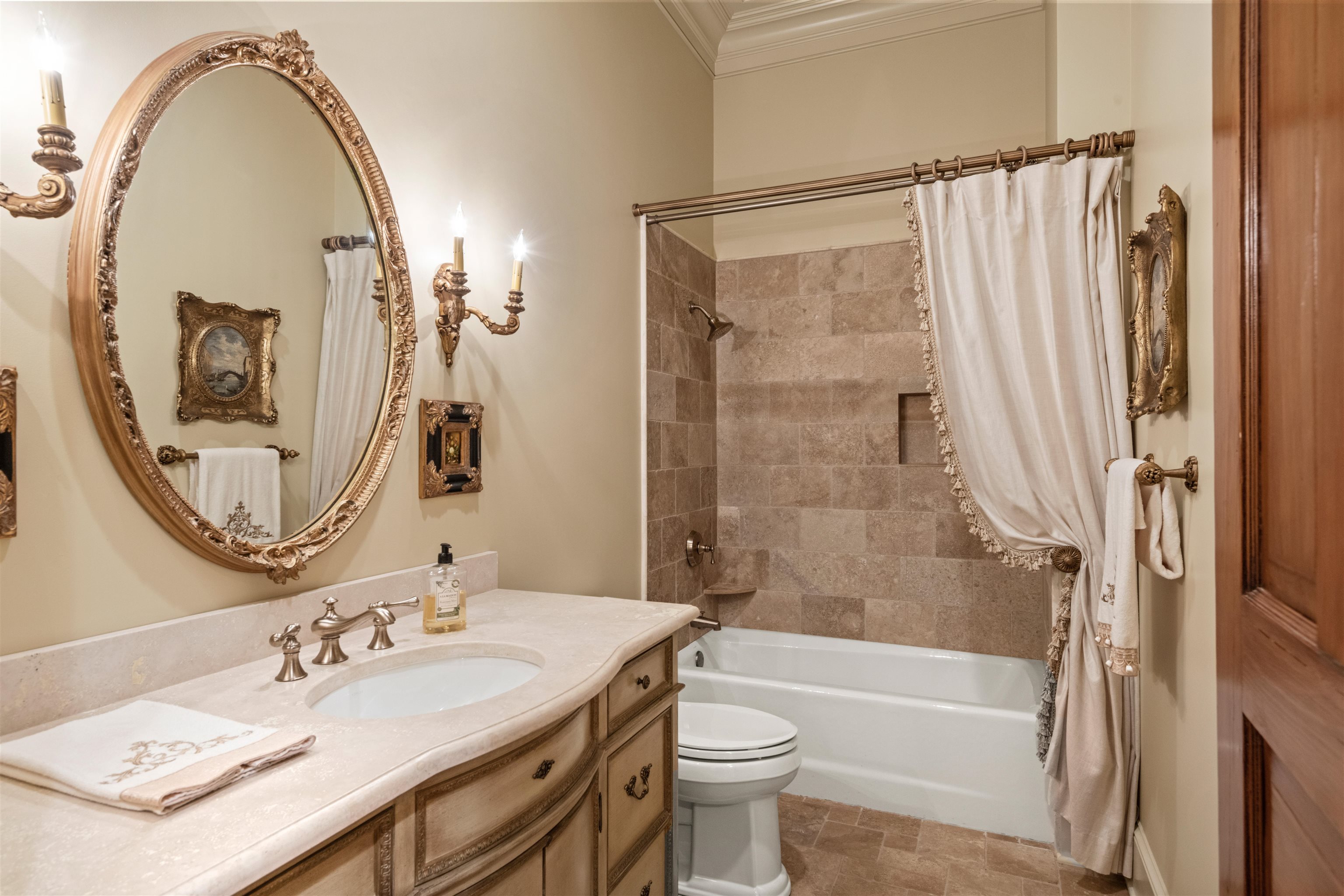 243 Rue De Levert, Raceland, Louisiana image 15