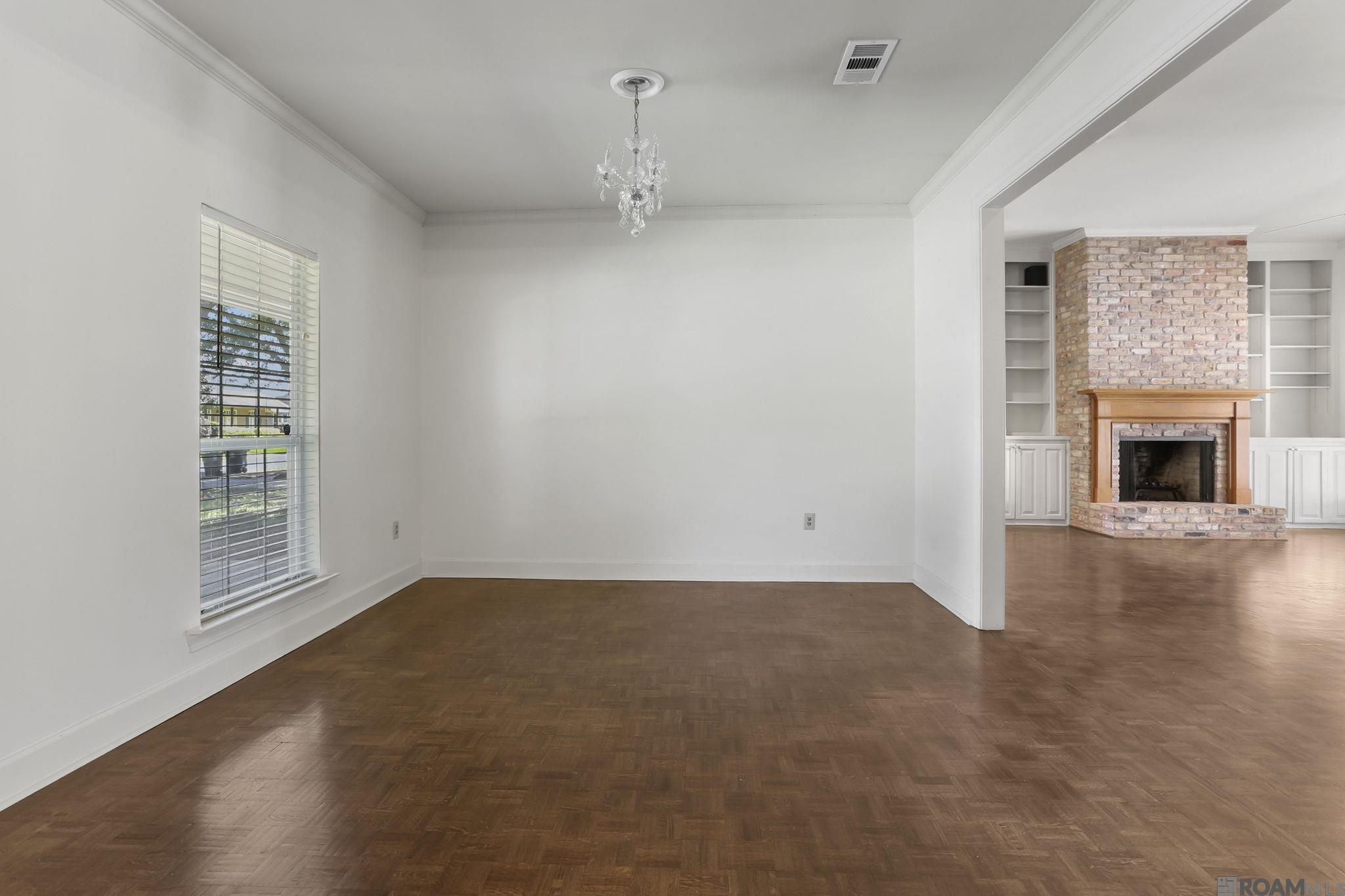 631 W Woodruff Dr, Baton Rouge, Louisiana image 3