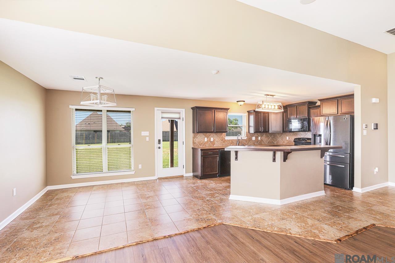 42335 Devall Rd, Prairieville, Louisiana image 8