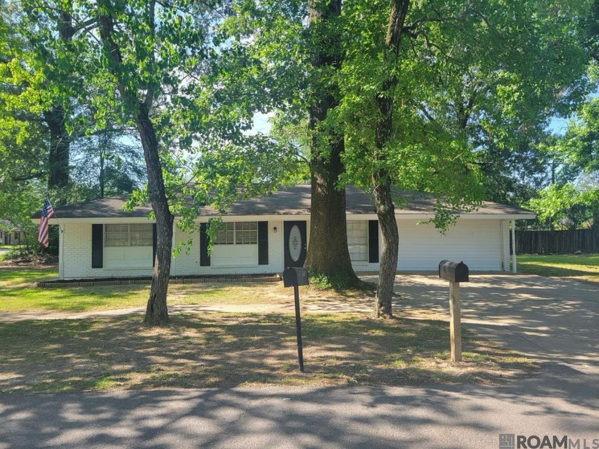 14960 S Chalfont Dr, Baton Rouge, Louisiana image 1