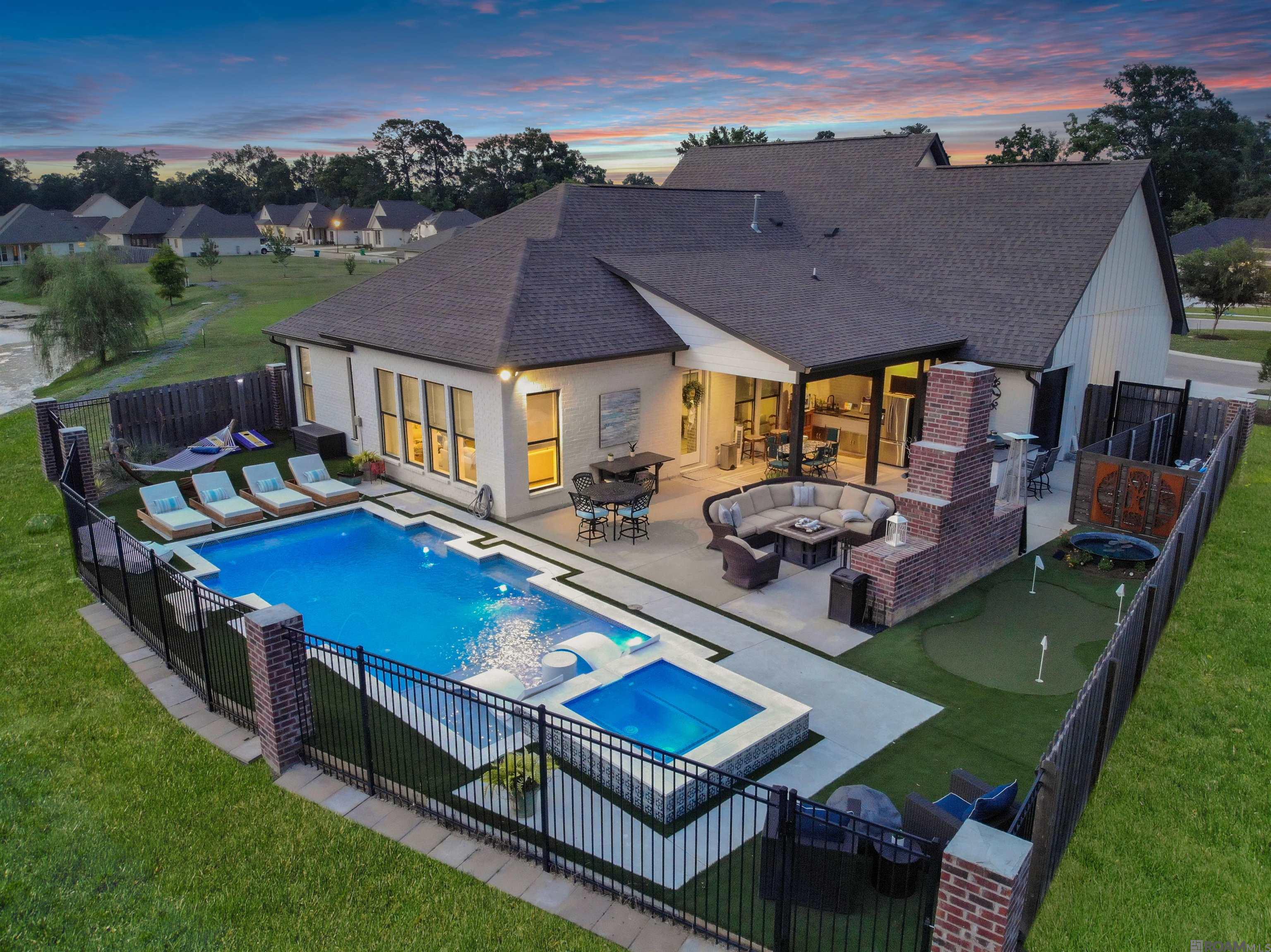 1107 Ivy Ct, Denham Springs, Louisiana image 2