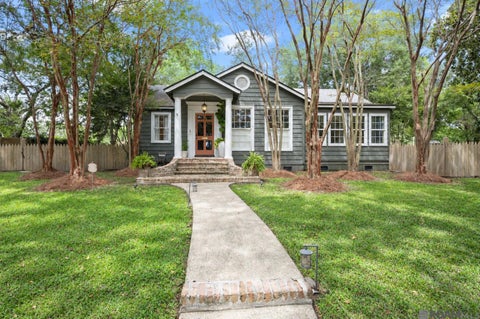 Homes For Sale - 4933 Claycut Rd<br/> East Baton Rouge County, Baton Rouge, LA 70806