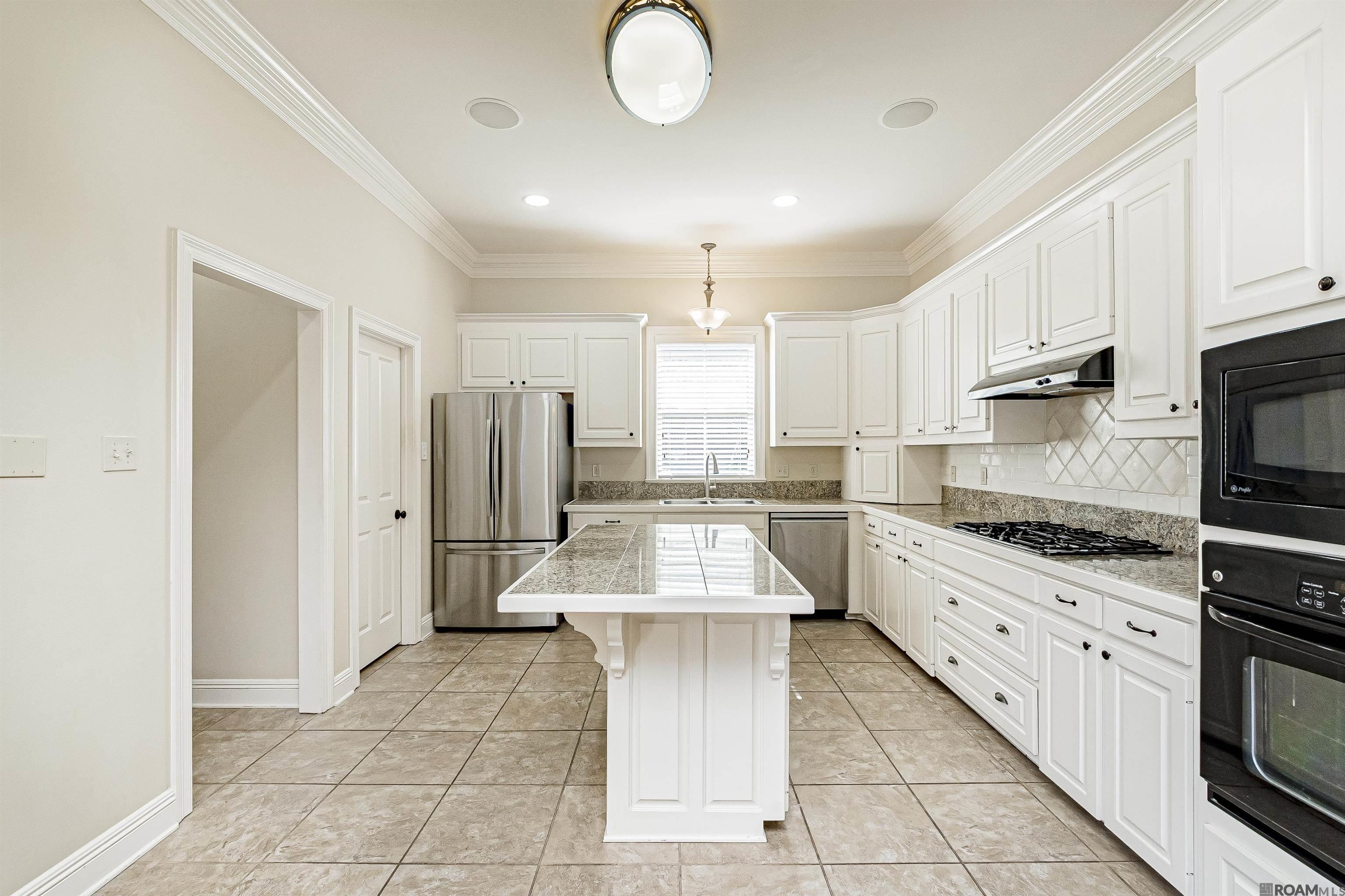 3993 Shady Ridge Dr, Zachary, Louisiana image 9