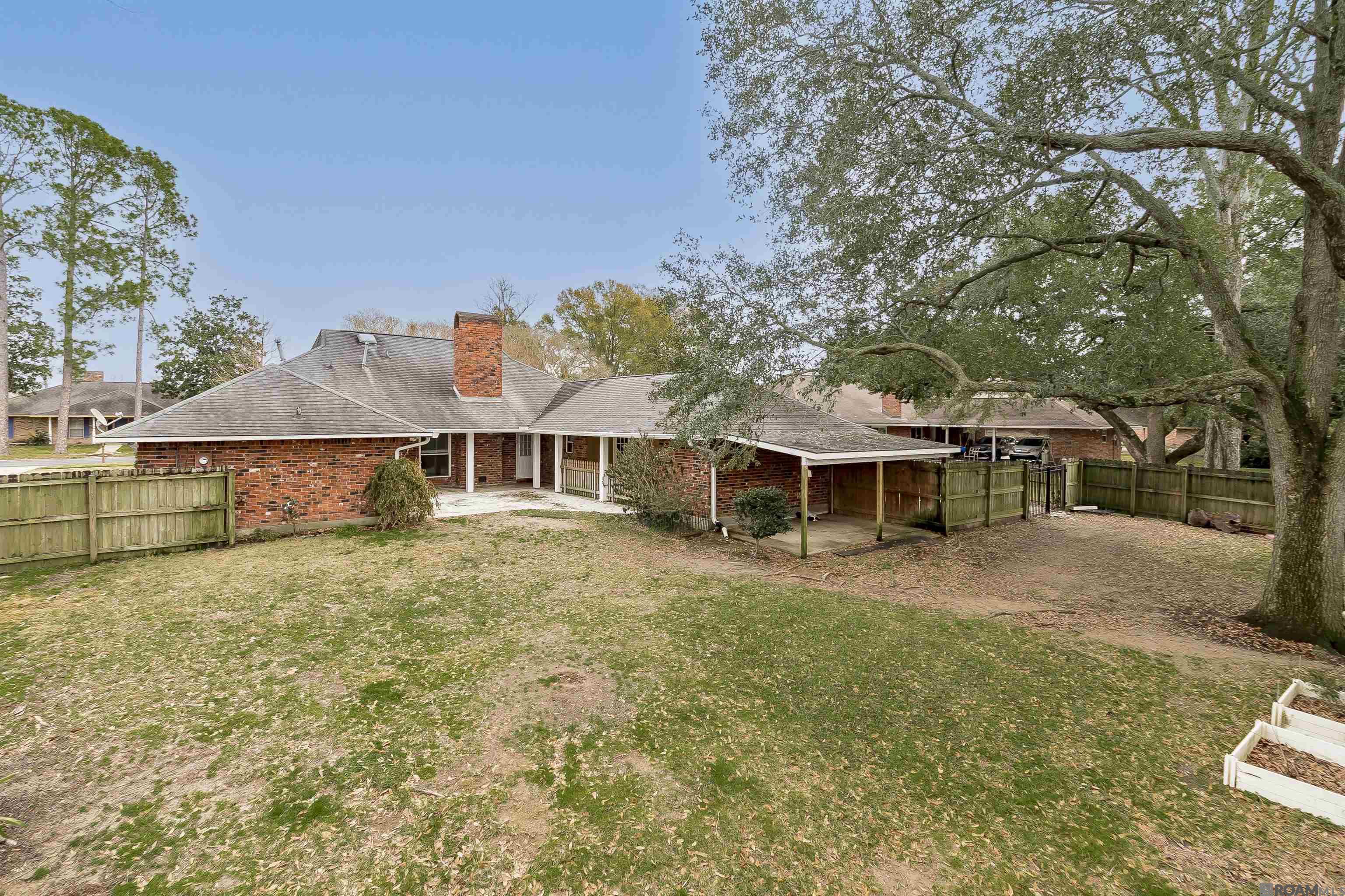 15533 Confederate Dr, Baton Rouge, Louisiana image 2