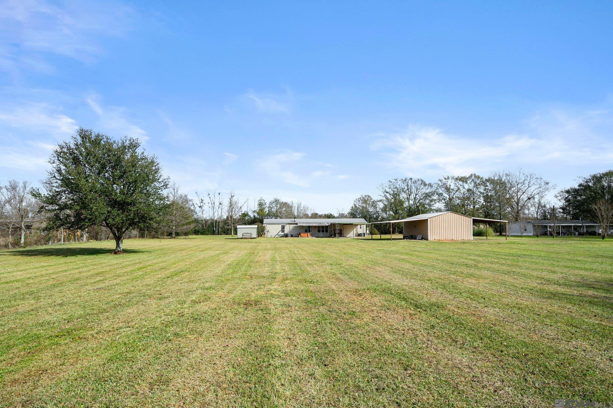 1896 Midway Rd, Slaughter, Louisiana image 4