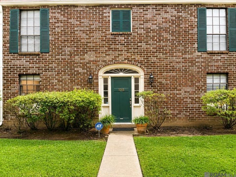 Condo For Sale - 10113 Jefferson Hwy #A<br/> Baton Rouge, LA 70809