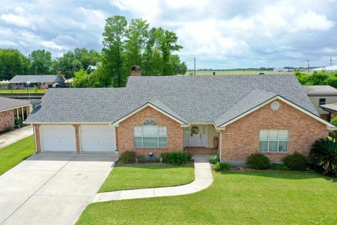 Homes For Sale - 213 Presque Isle Drive<br/> Houma, LA 70360