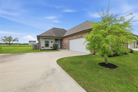 Homes For Sale - 152 Claiborne Avenue<br/> Lafourche County, Thibodaux, LA 70301